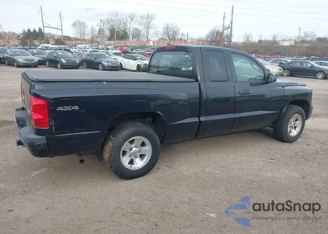 2010 Dodge Dakota St z USA, uszkodzony, nr VIN 1D7CW2BKXAS146133